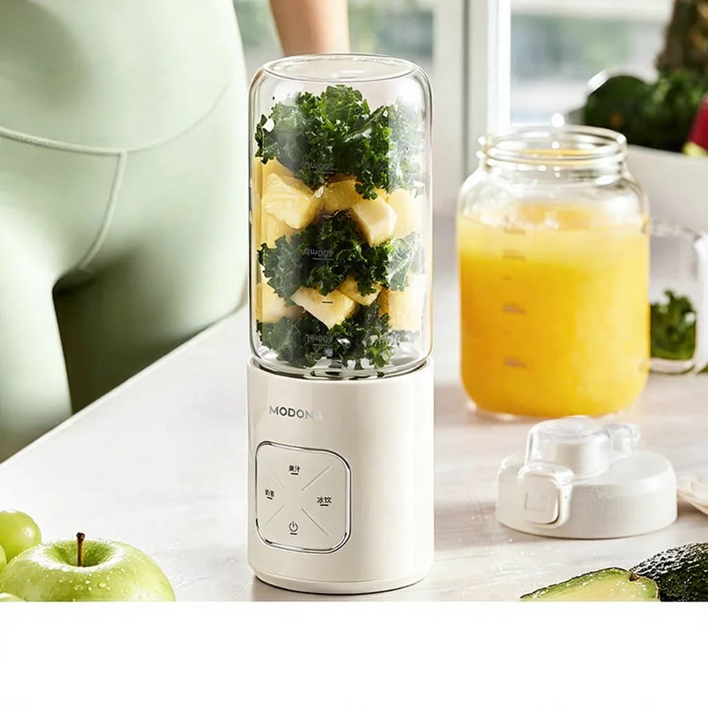 Prijenosna bežična čaša blender za sokove i smoothieje