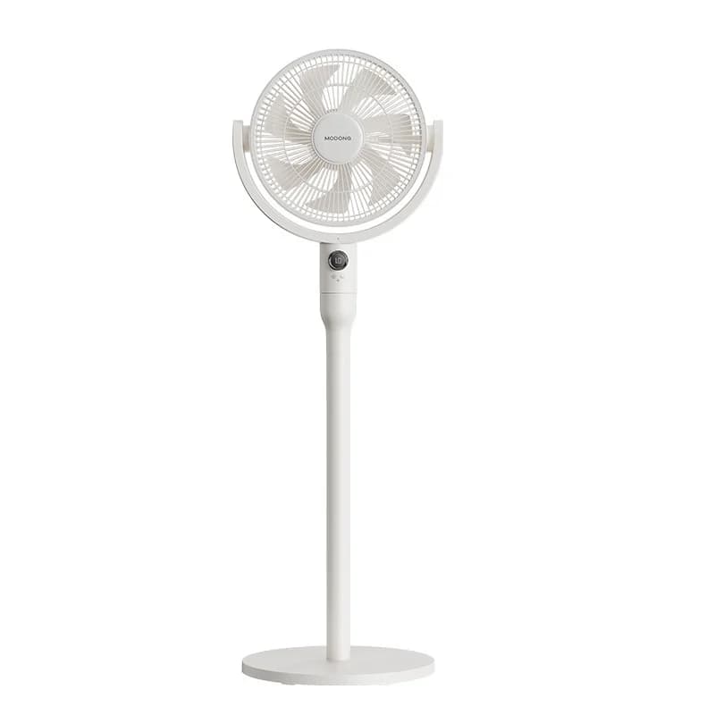 Stolni ventilator za cirkulaciju zraka s glasovnim upravljanjem i oscilacijom
