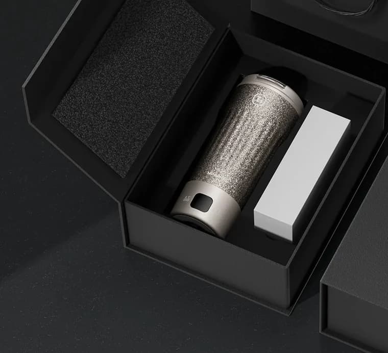 Titanium električna putna šalica 400ml s prikazom temperature